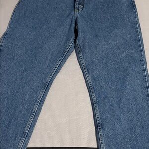 Wrangler Relaxed Fit Blue Jeans